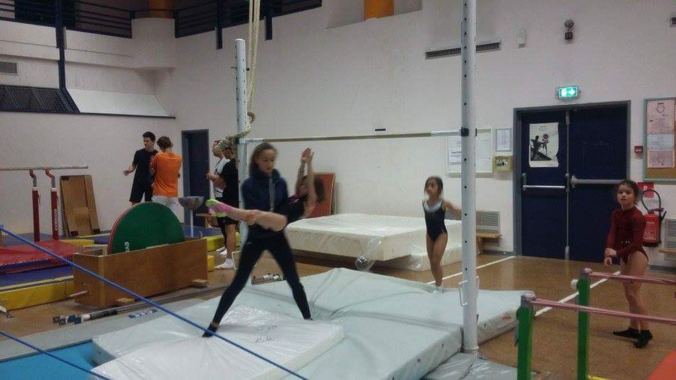 12033244_523341111167571_106168406777710839_n