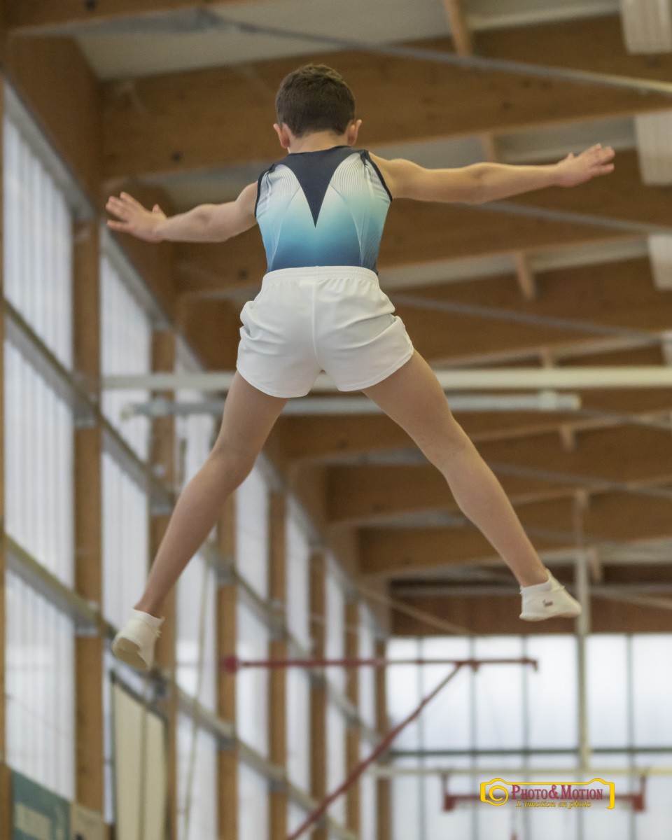 Soan saut écart