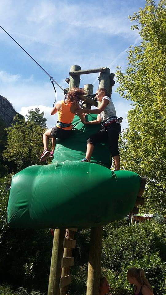 received_1044034608963219